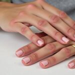 Douleur après un vernis semi-permanent : comment soulager et protéger vos ongles ?